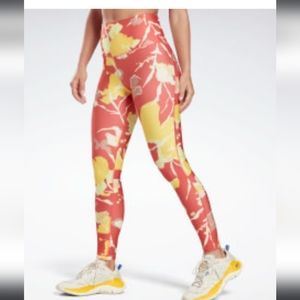 Reebok Women's Meet You There AOP Poly Tight - Medium